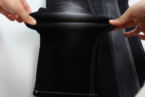 Ткань из джинса с черной задней стороной